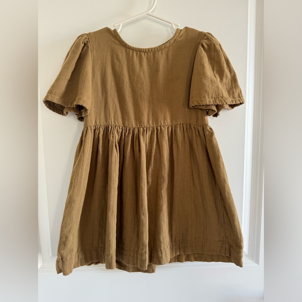 Kate Quinn 3T dress
